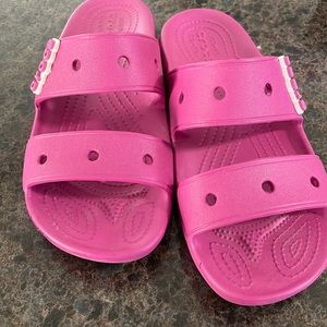 Crocs slips